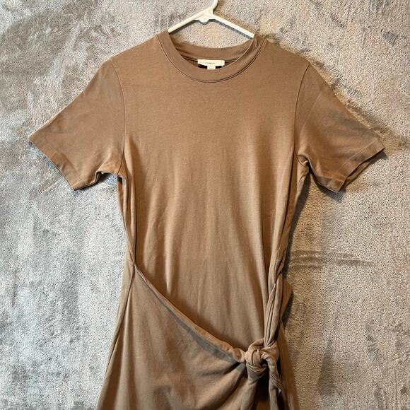 Theory Tie-Waist T-Shirt Dress Minimalist Taupe Casual Everyday Style Size XS - Picture 3 of 5
